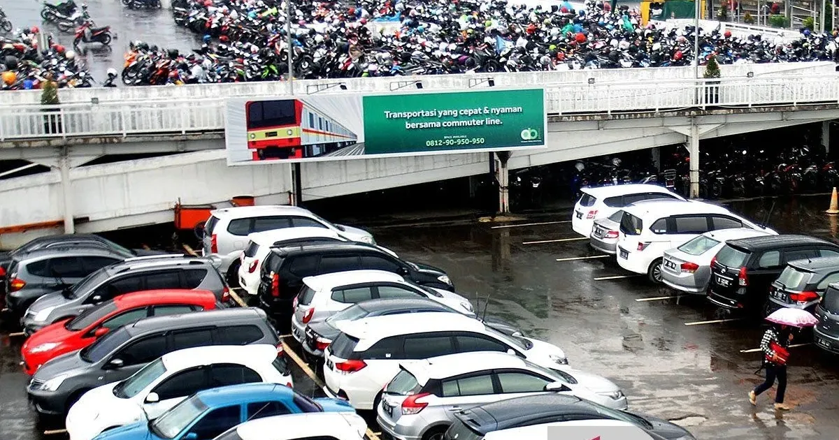 Atasi Kemacetan, Pemprov DKI Kaji Lokasi Tambahan Park And Ride